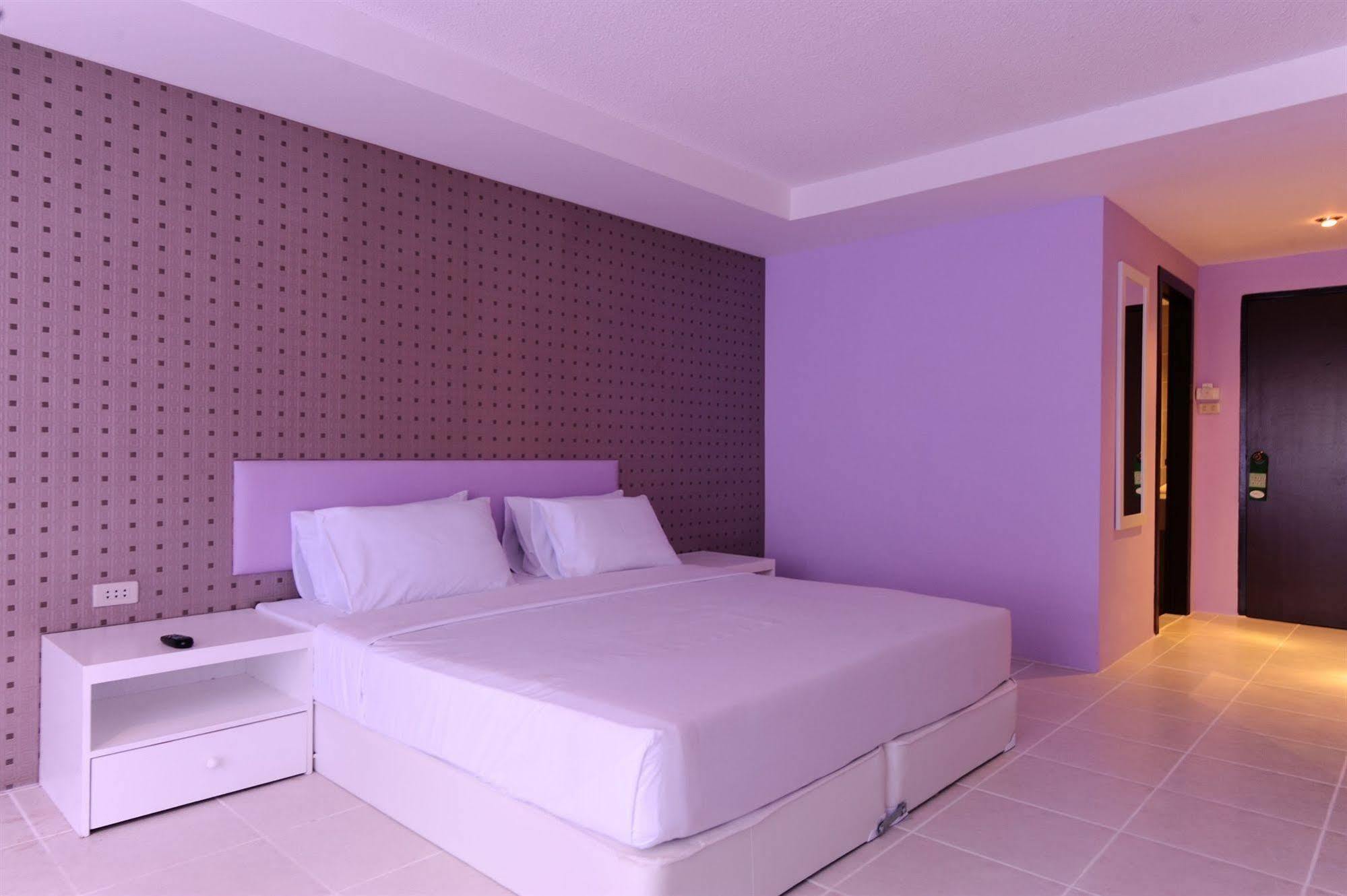 Angket Hip Residence Pattaya Luaran gambar