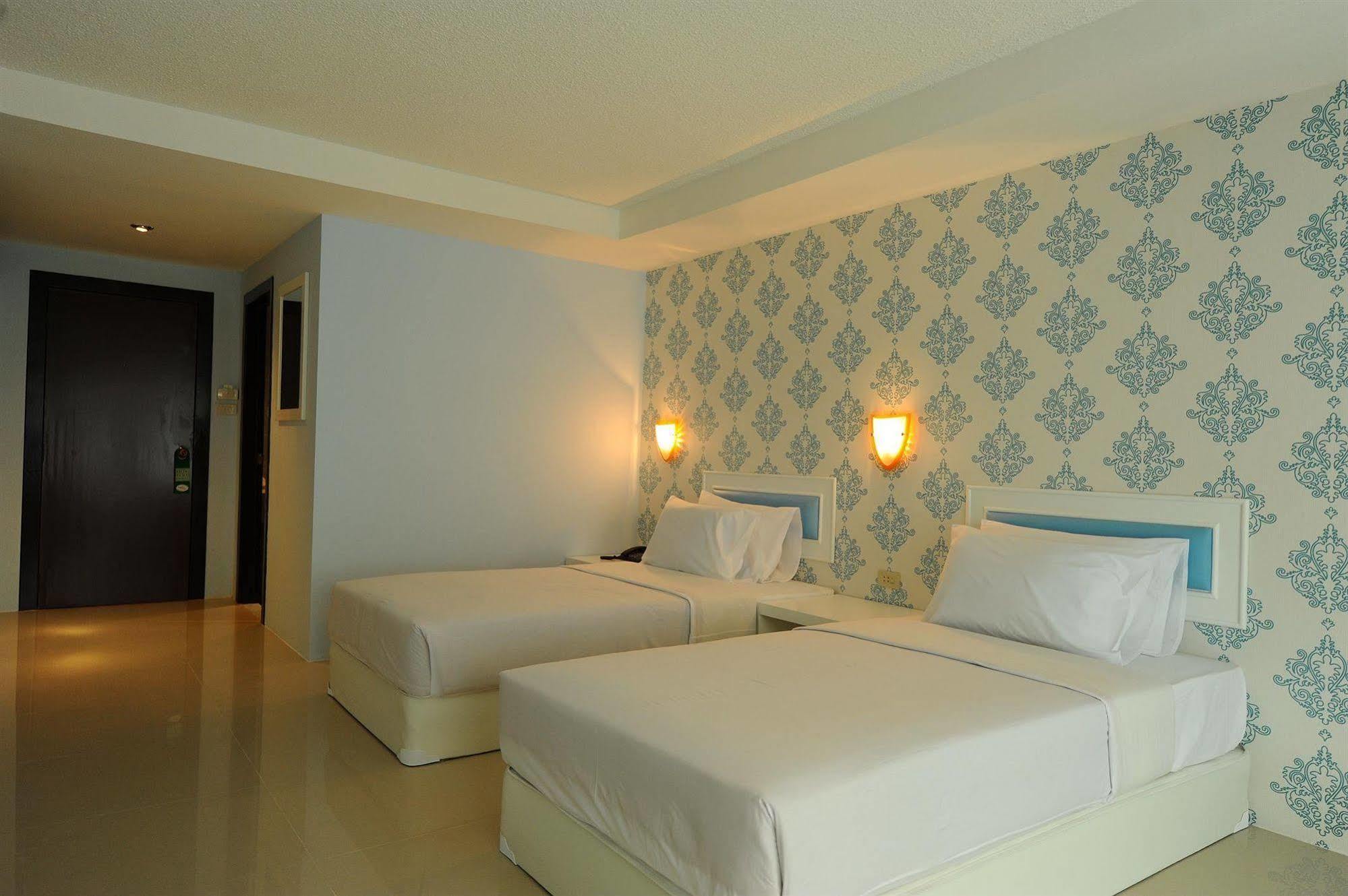 Angket Hip Residence Pattaya Luaran gambar