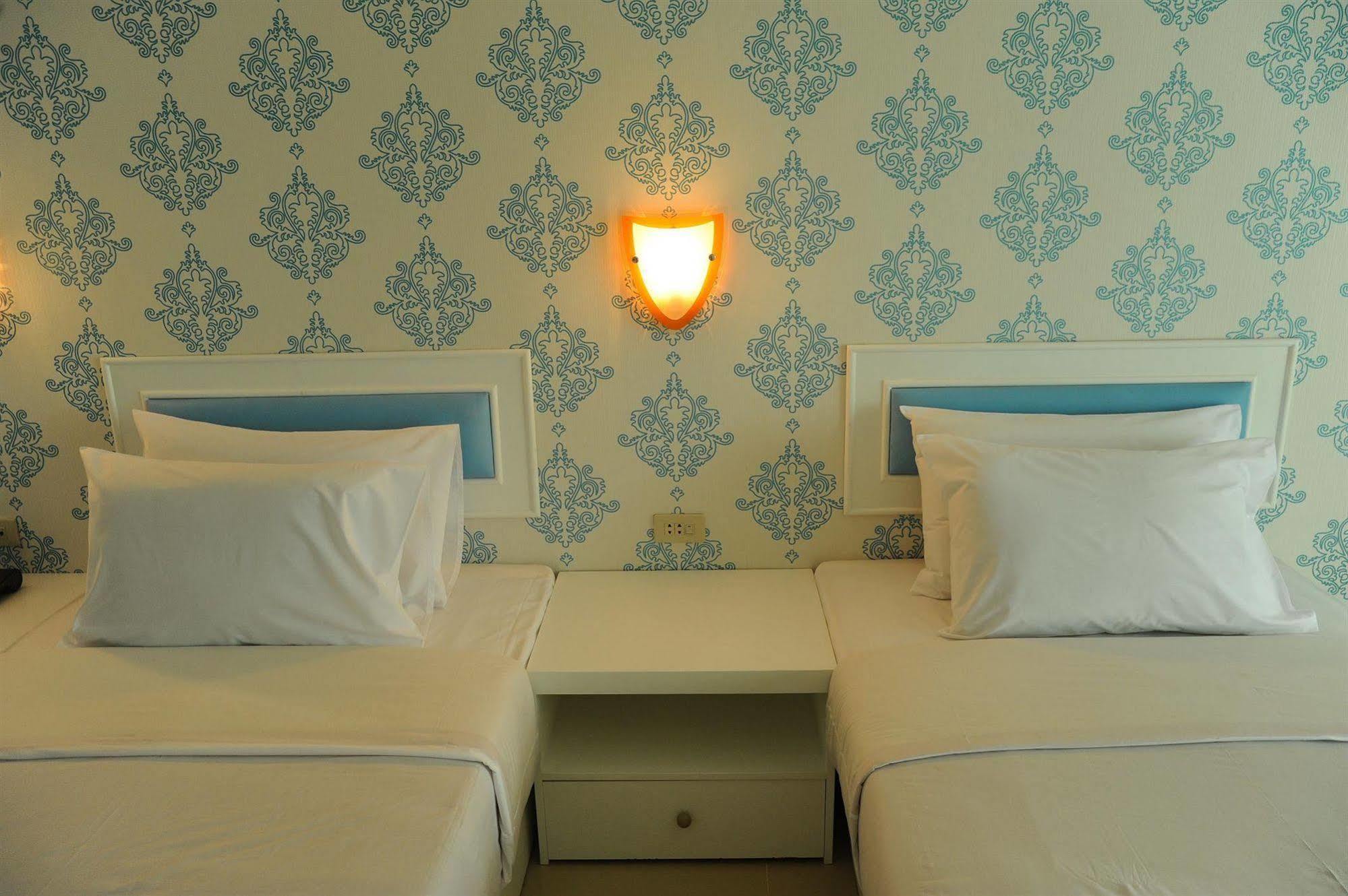 Angket Hip Residence Pattaya Luaran gambar