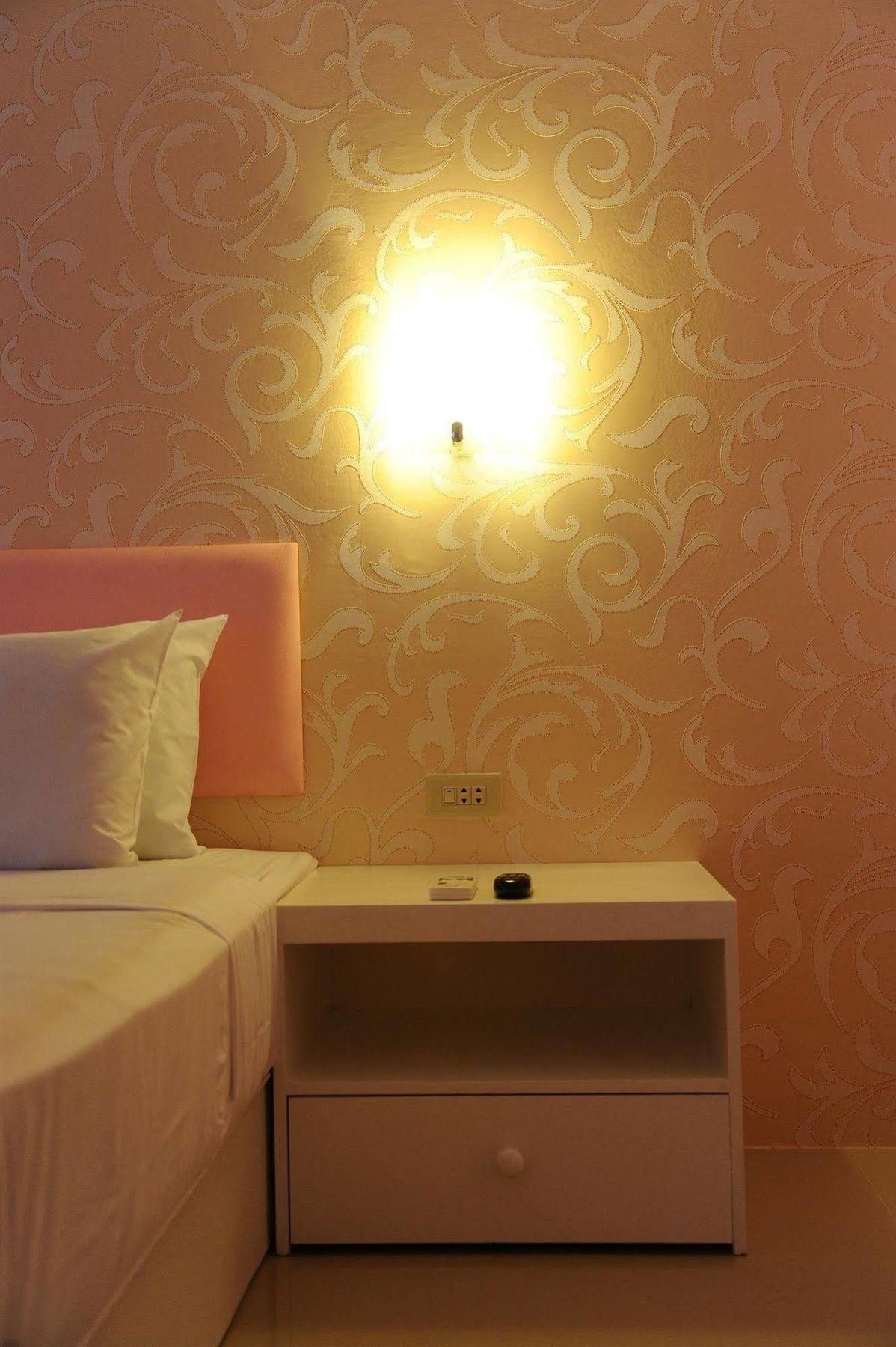 Angket Hip Residence Pattaya Luaran gambar
