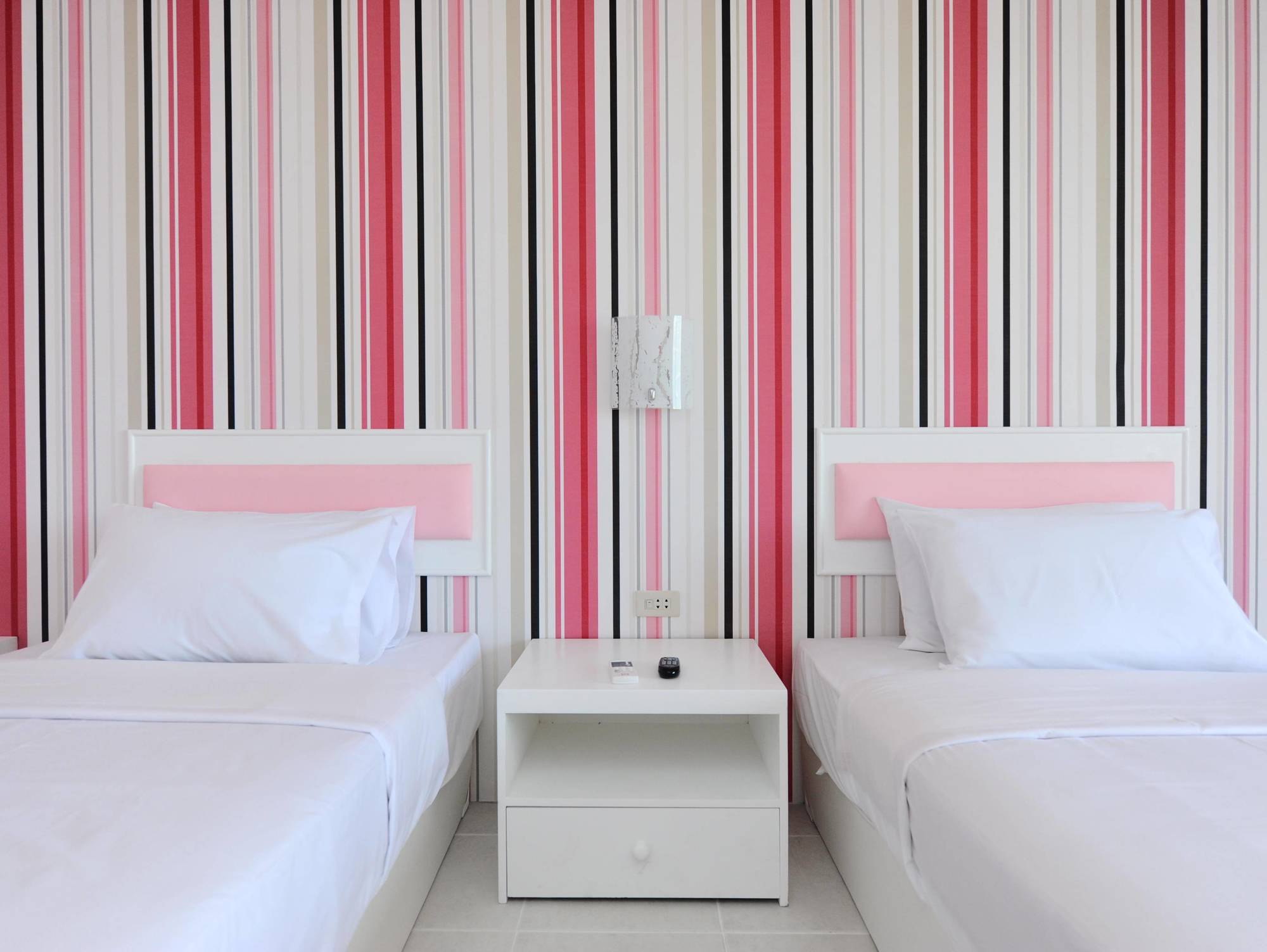 Angket Hip Residence Pattaya Luaran gambar