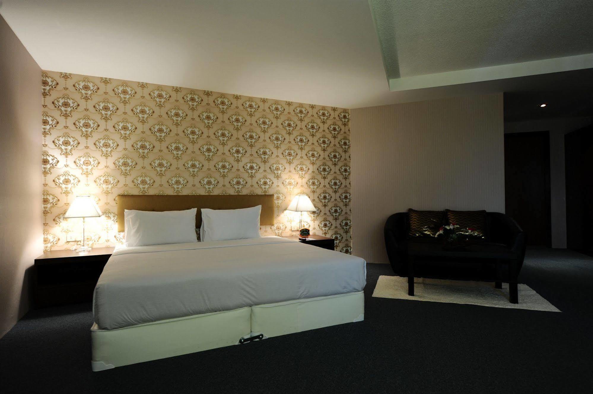 Angket Hip Residence Pattaya Luaran gambar