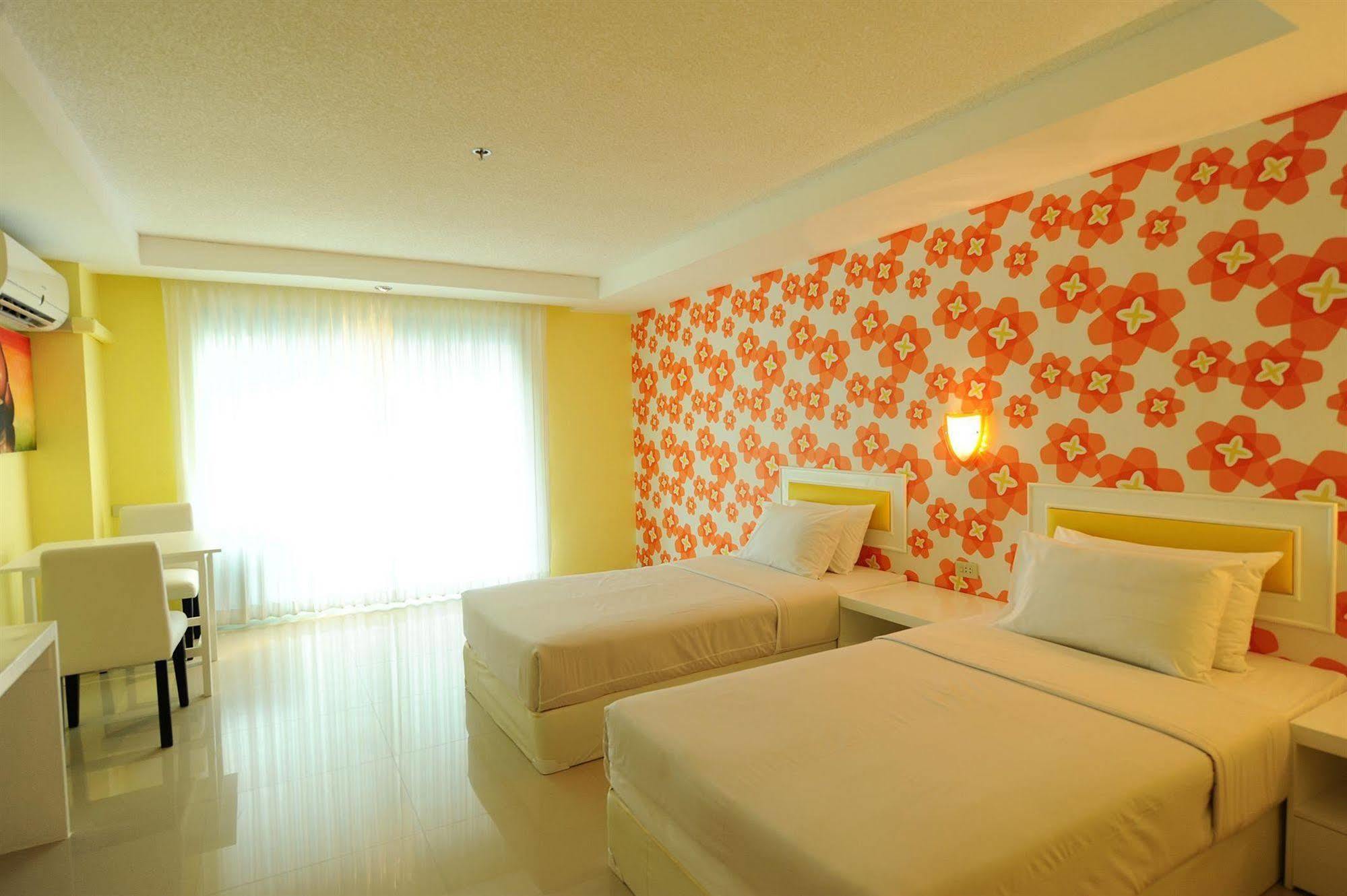 Angket Hip Residence Pattaya Luaran gambar