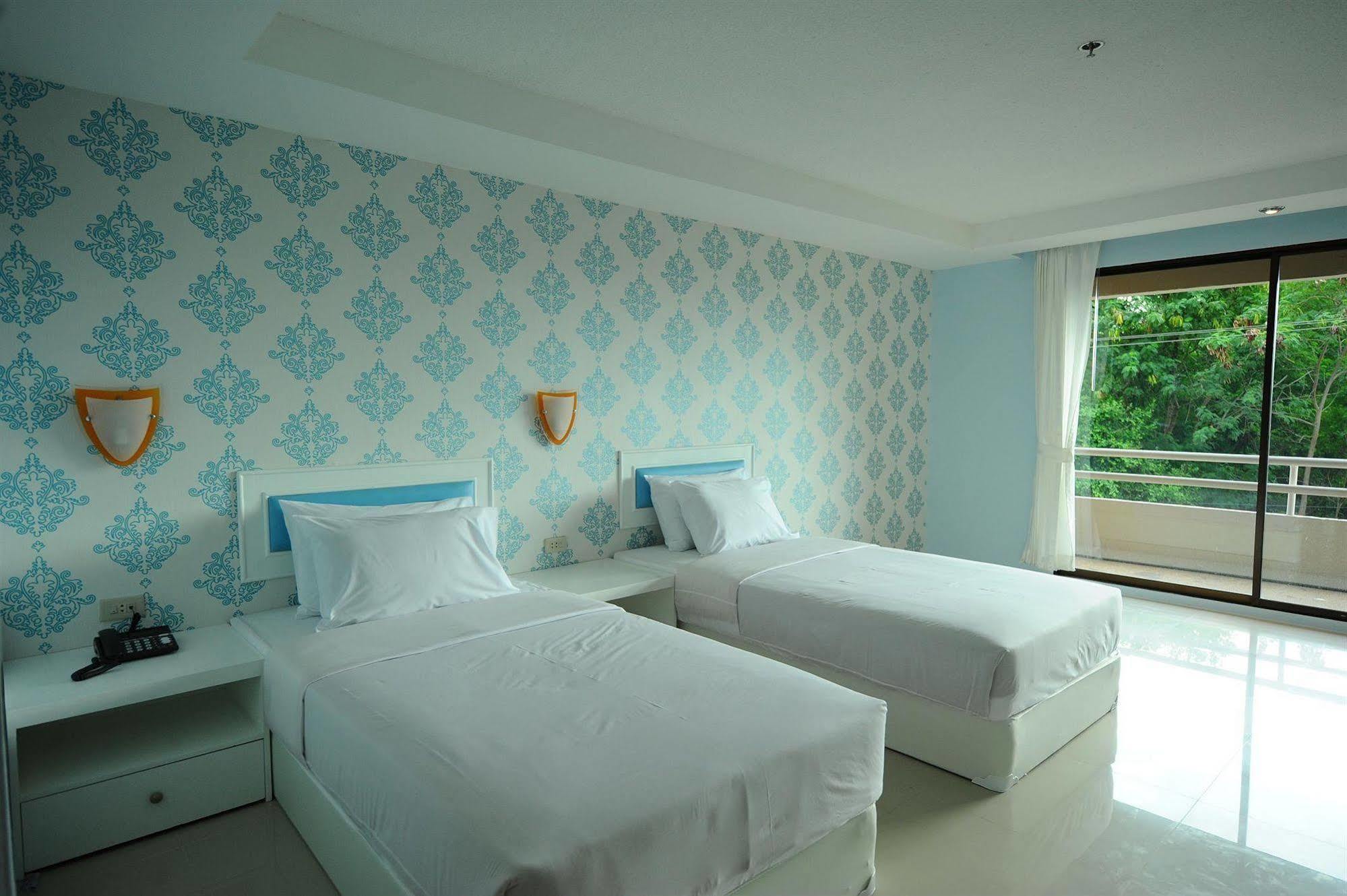 Angket Hip Residence Pattaya Luaran gambar