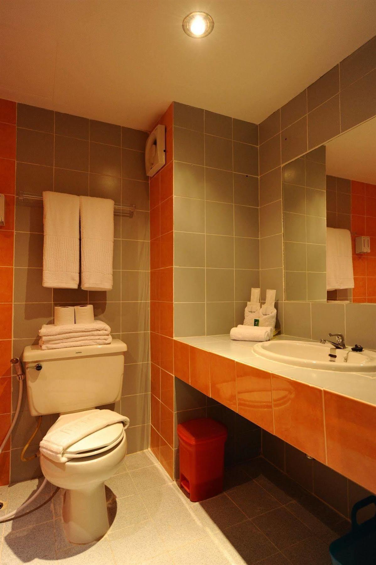 Angket Hip Residence Pattaya Luaran gambar
